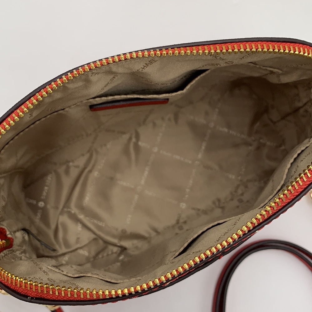 MICHAEL KORS
Jet Set Travel Medium Logo Dome Crossbody Bag FLAME COLOR - Picture 12 of 15